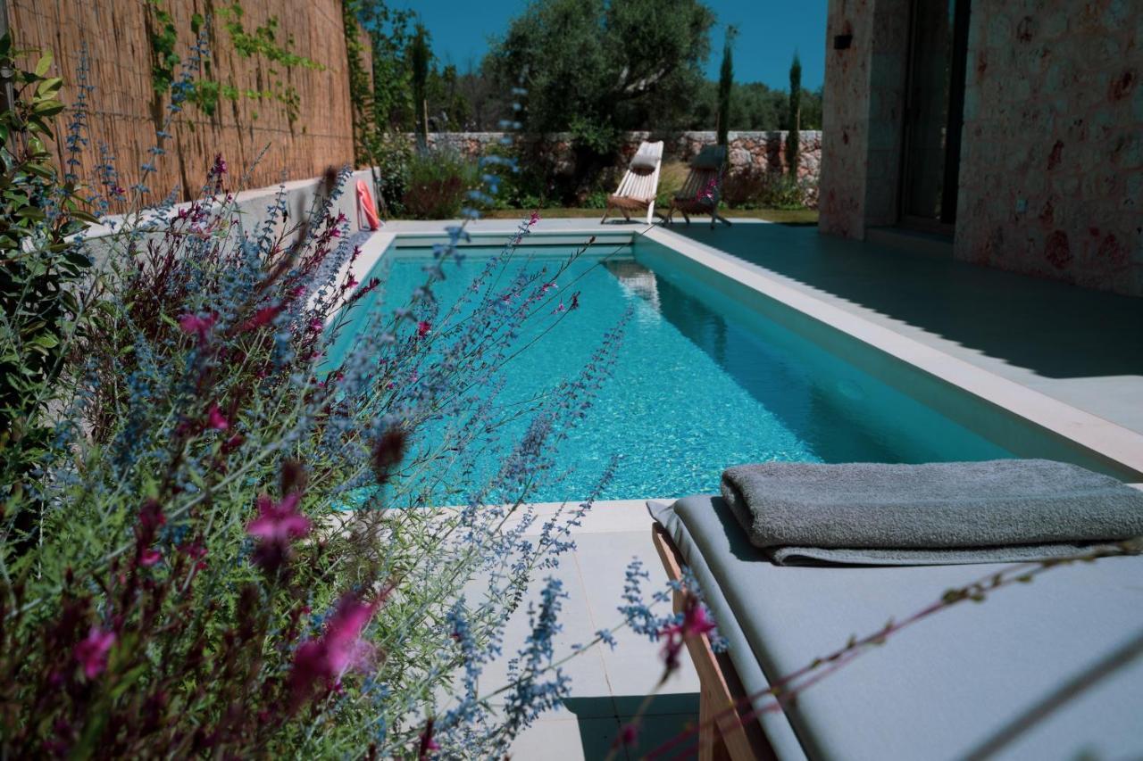 Villa Papadria - Modern Luxury Near Kathisma