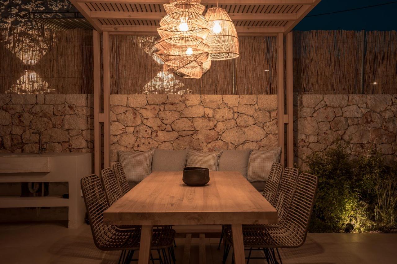 Papadria - Modern Luxury Near Kathisma * Tsoukaládhes